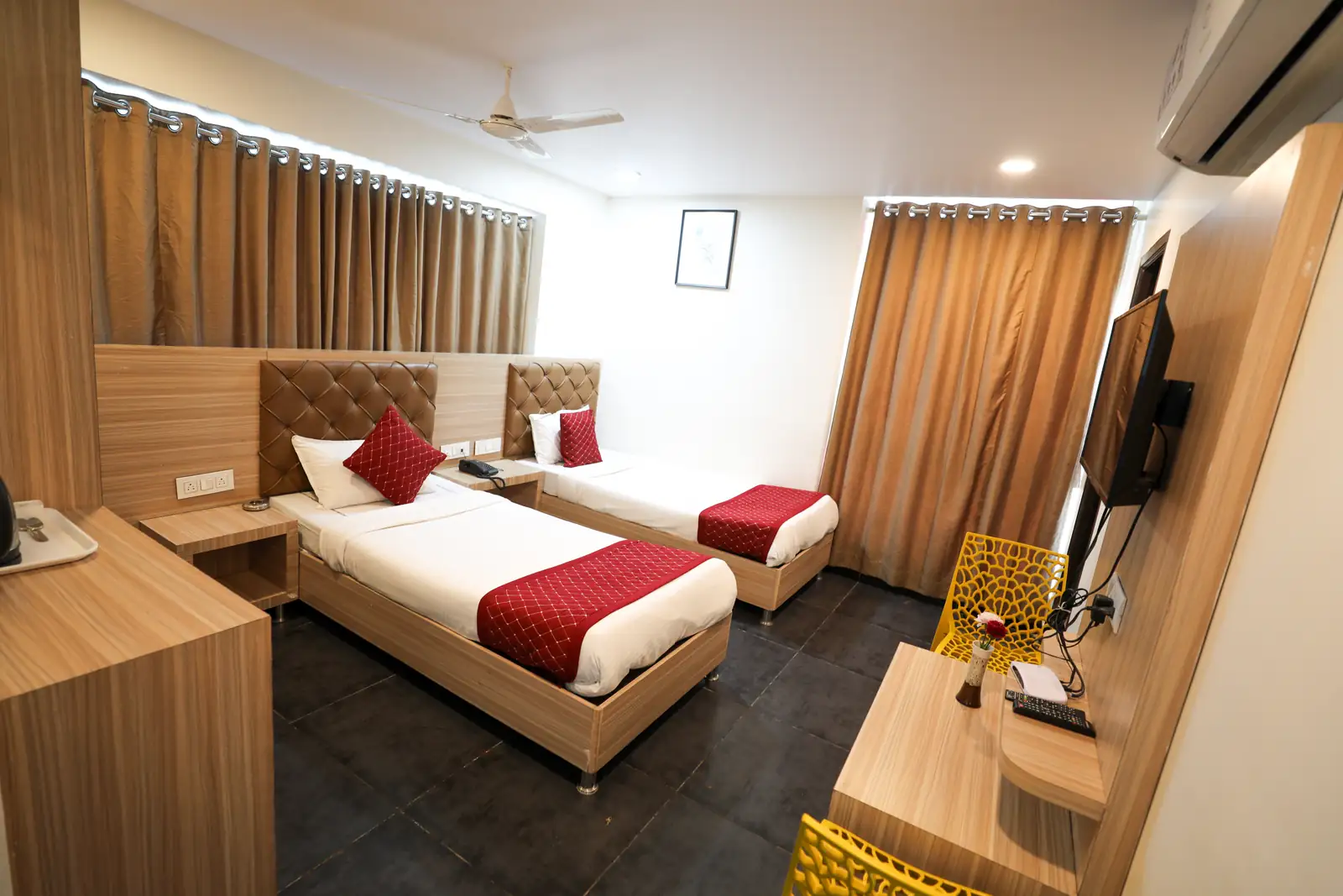 Supraja Hotels gallery image 4